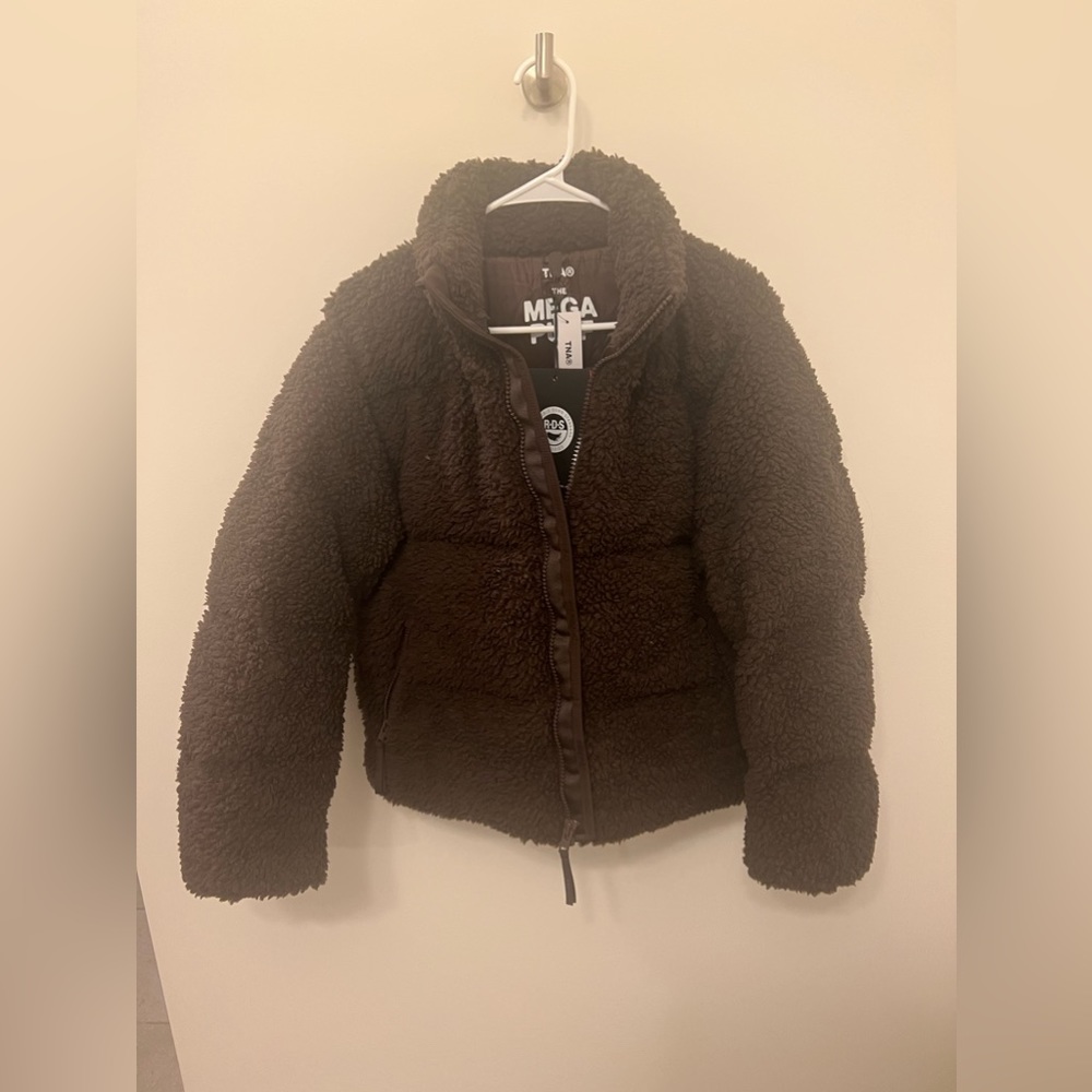 Aritzia Tna Mega Puff Sherpa